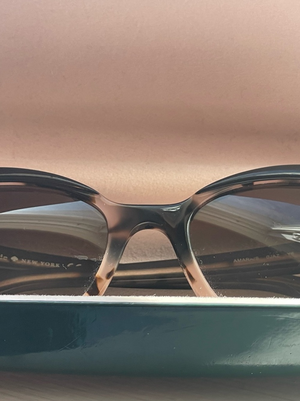 kate spade Tortoiseshell Sunglasses with Pink Case - Picture 13 of 14